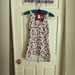 Sanrio Hello Kitty nightgown with bows on the back